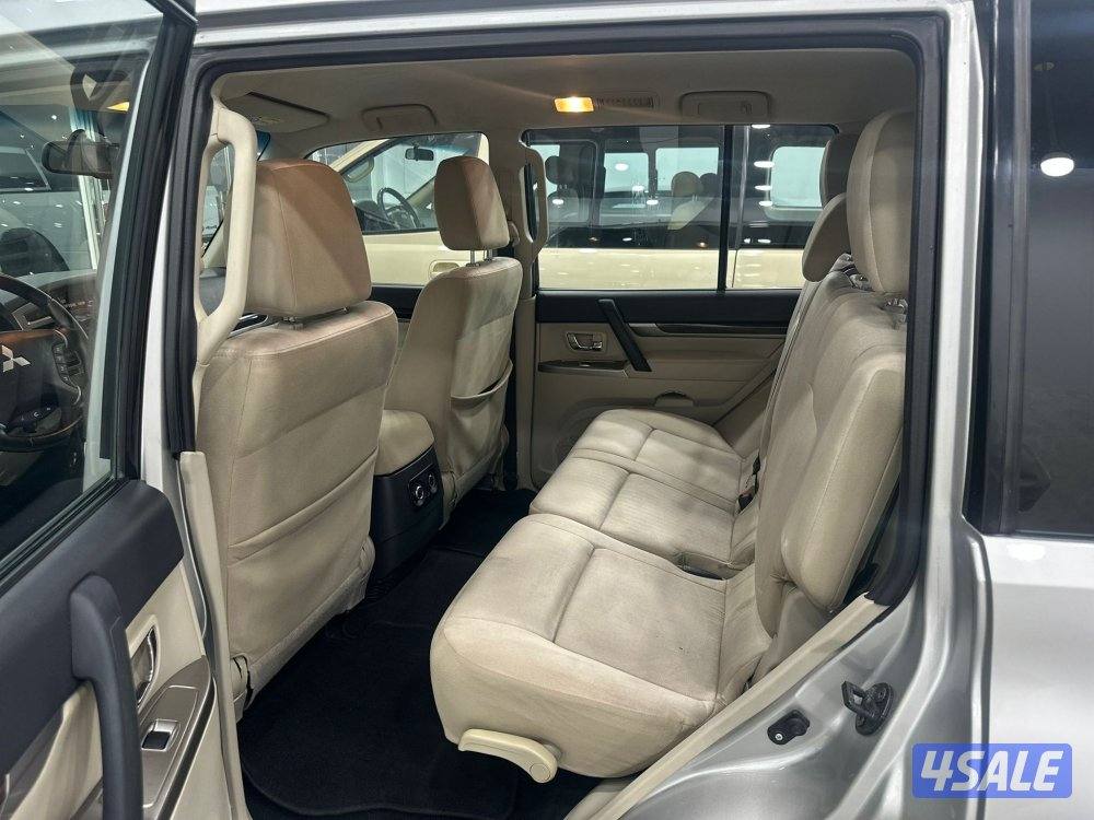 باجيرو متسوبيشي موديل ٢٠٢٢ ماكينه صغيره ماشي ١٥٧ الف كم وارد الوكاله5