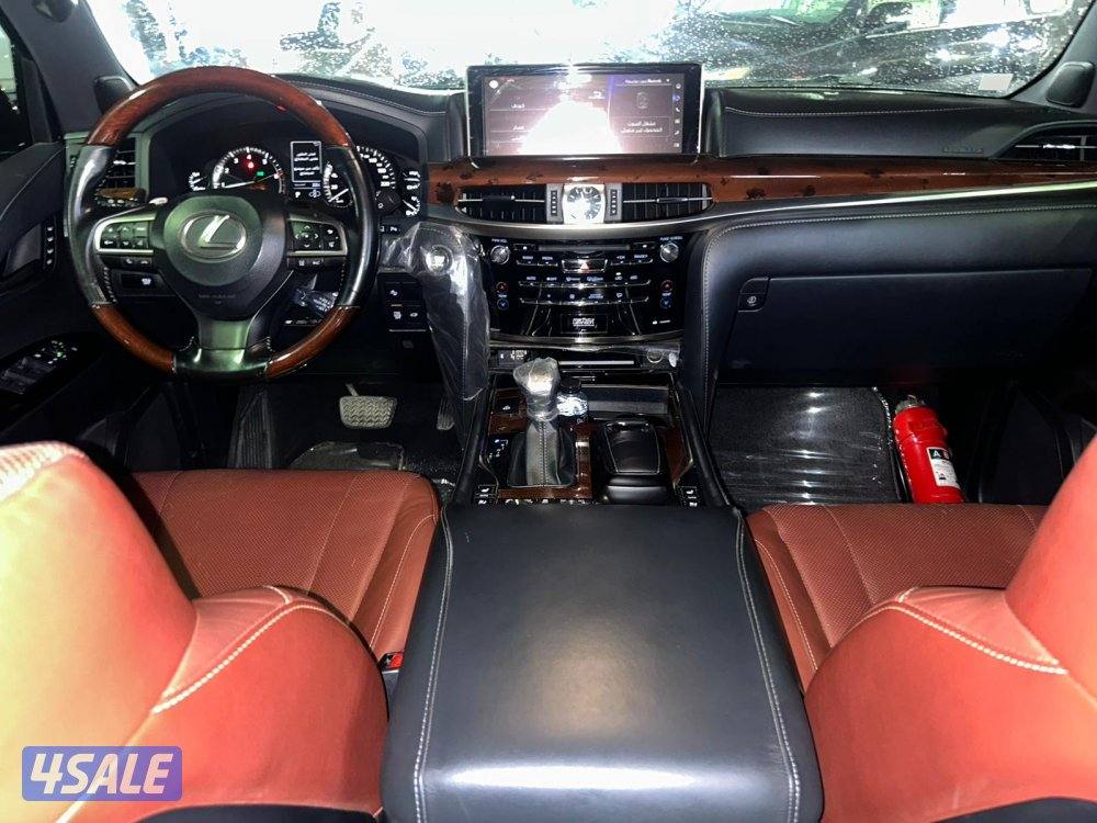 لكزس LX570 درجة اولى موديل 2020 ماشى 222.000 k.m6