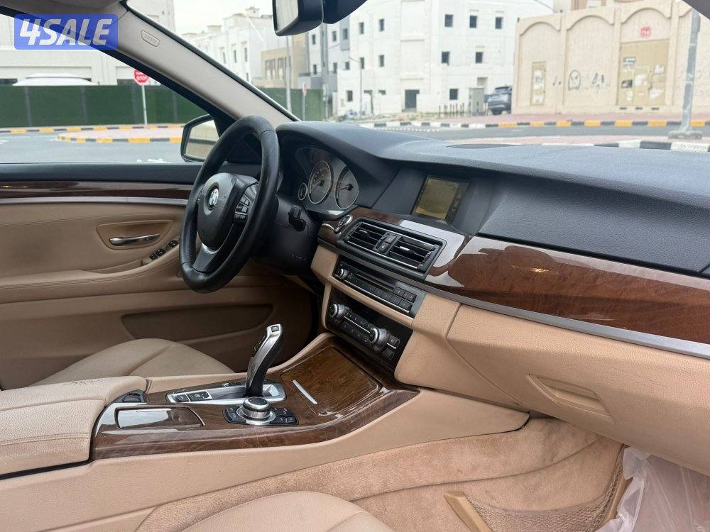 للبيع بي ام دبليو موديل 2013 حجم 520 وارد الوكالة4