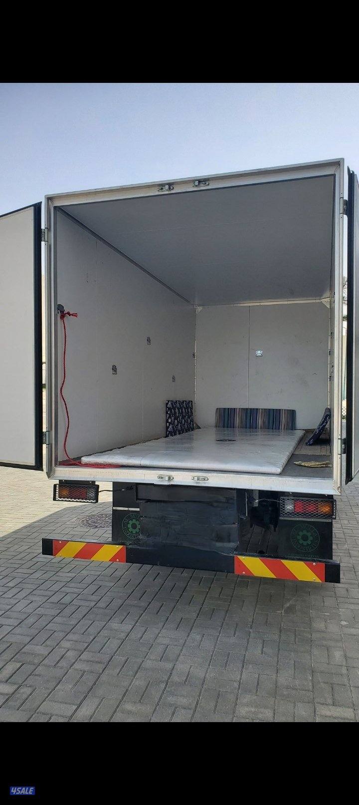 للبيع ميتسوبيشي هاف لوري 20223