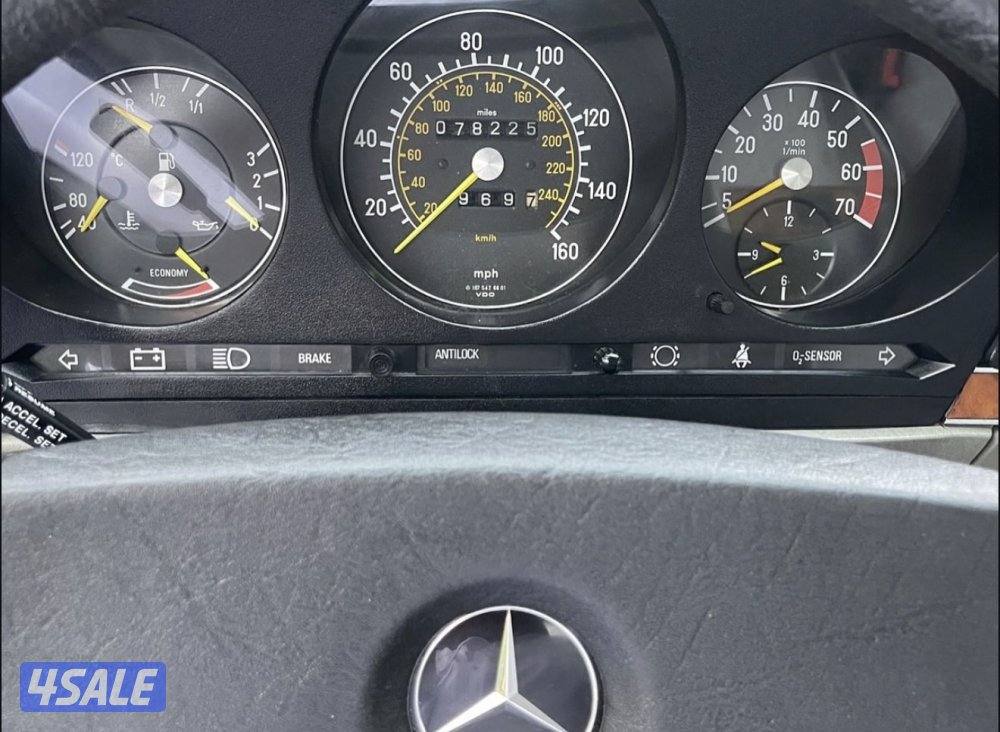 Mercedes-Benz SL 3806