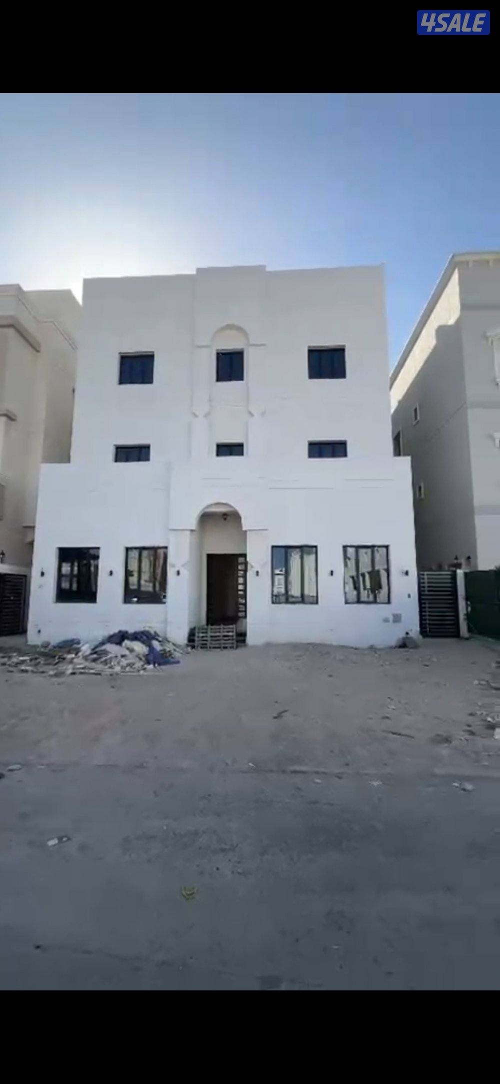 قسيمة للايجار / ولدينا ثلاث قسايم للايجار بالمطلاع3