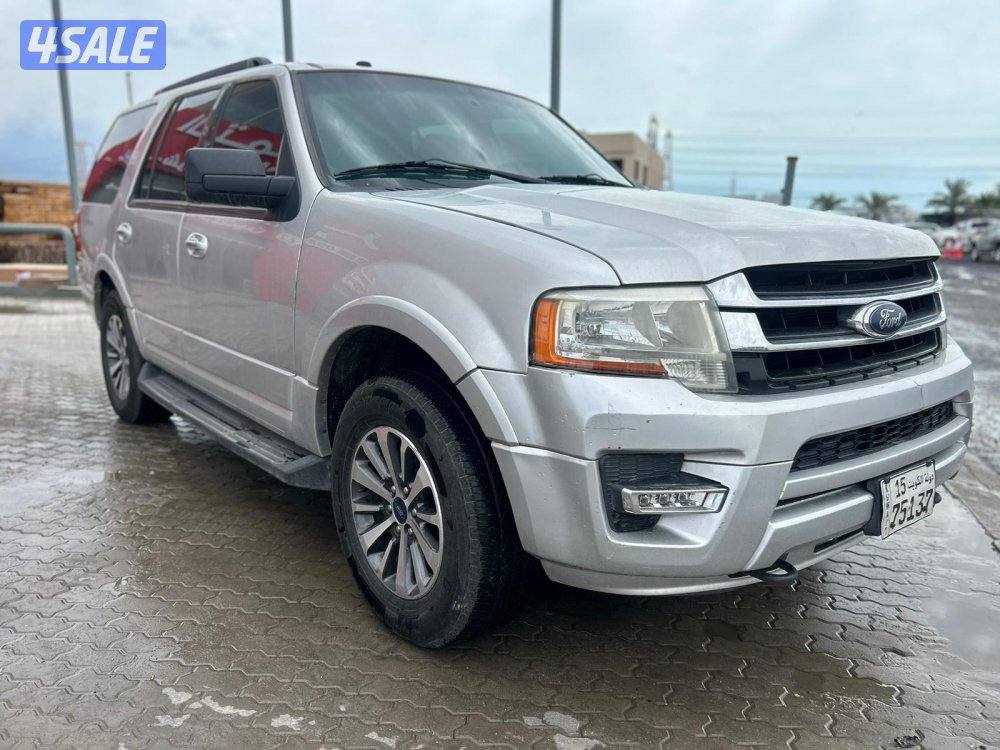 فورد اكسبديشن XLT موديل 2016 ماشي 178.000 k.m وارد الغانم .ص1