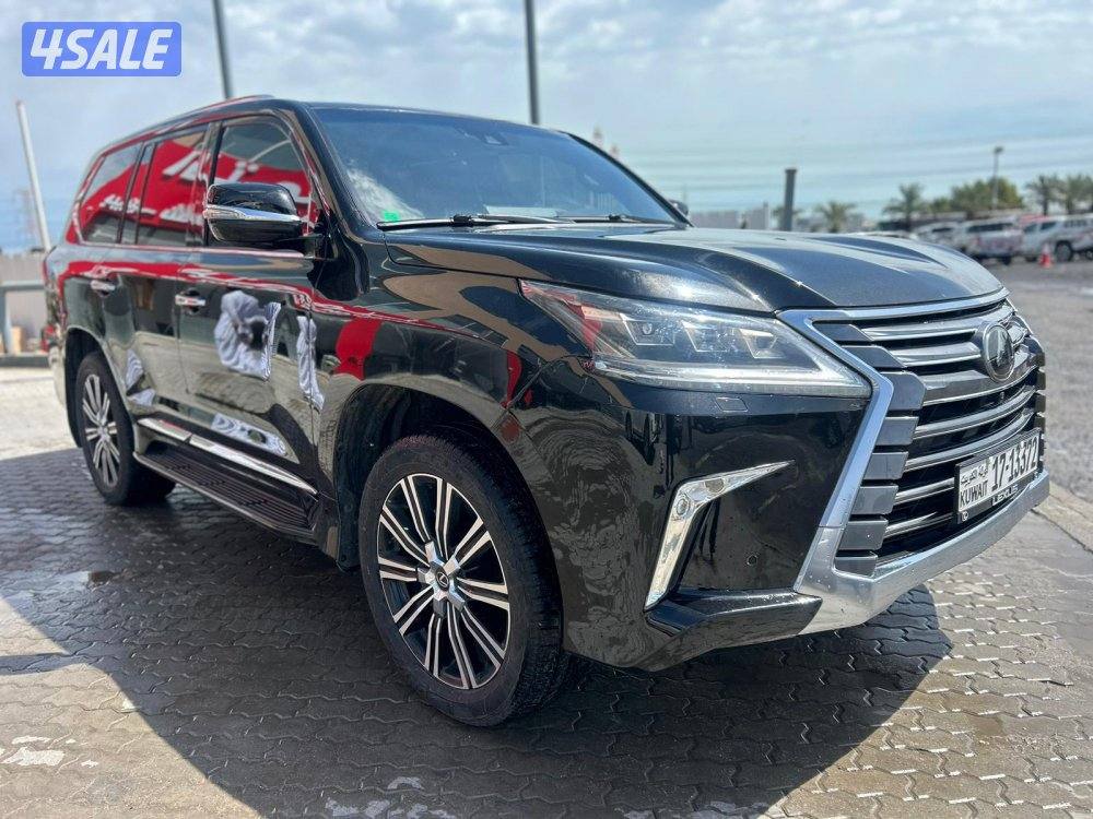 لكزس LX570 درجة اولى موديل 2020 ماشى 222.000 k.m وارد الساير .1
