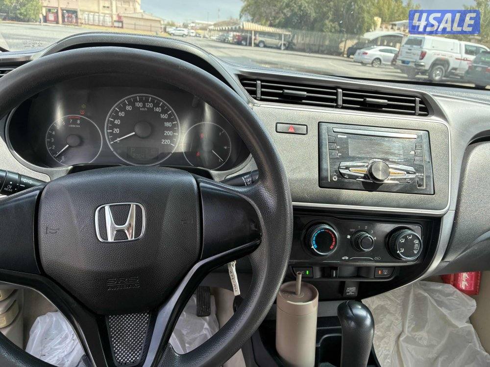 للبيع هوندا سيتي موديل 20203