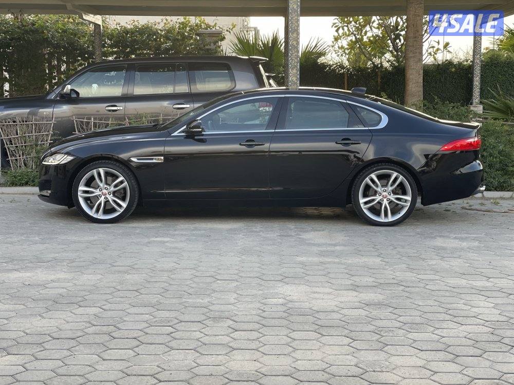 جاكور XF 3.5T ماشي 67 صبغ كاله موديل 20162