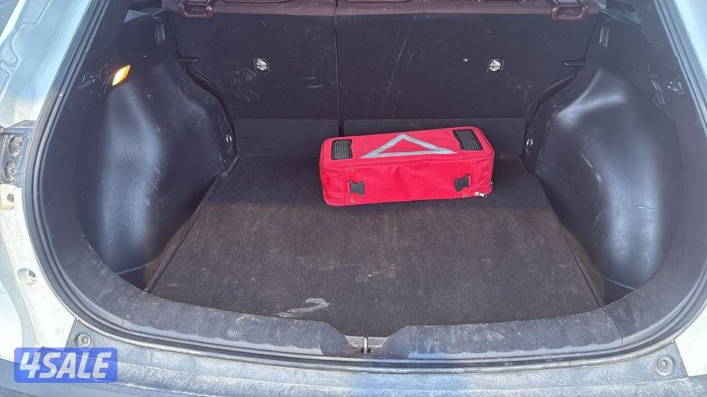 للبيع جيب كروس ٢٠٢٣ بحالة ممتازة10