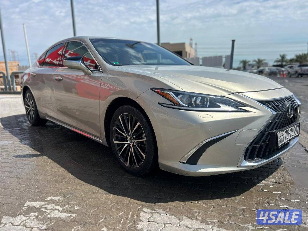 لكزس ES250  موديل 2023 ماشى 133.000 k.m  وارد الساير1