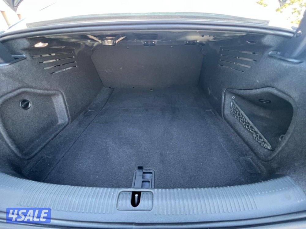 للبيع اودي A4 موديل 2018 ( شـرط الـفـحـص ) عداد137 فـقـط بحاله الوكاله12