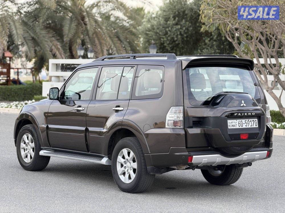 باجيرو 2022 كامل المواصفات (( صبغ الوكالة ))3