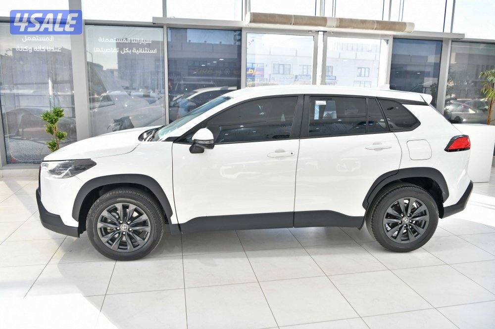 تويوتا كورولا كروس2