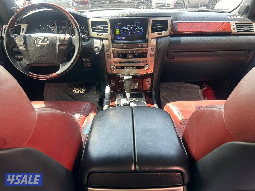 لكزس LX570 S موديل 2015 ماشى 326.000 k.m وارد الساير. صبغ وكالة6