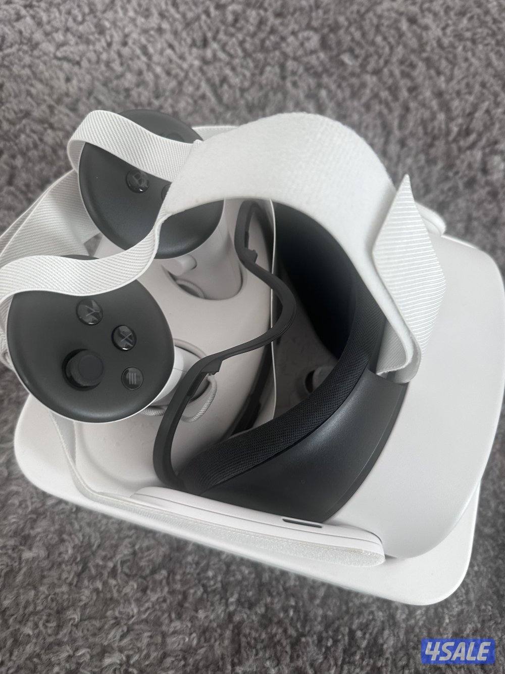 Meta quest3s جهاز جديد بس طلعته من الكرتون ادخل علي ونتناقش بالسعر8