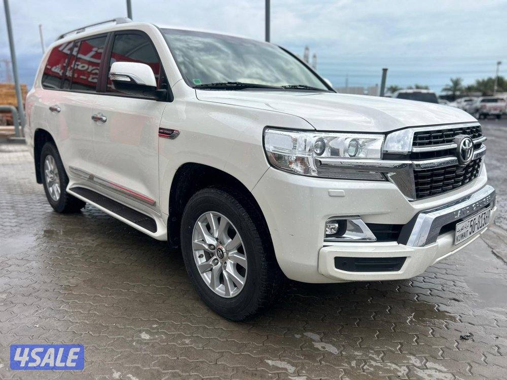 تويوتا لاند كروزر GX.R-V6 موديل 2021 ماشى 43.000 k.m وارد الساير .1