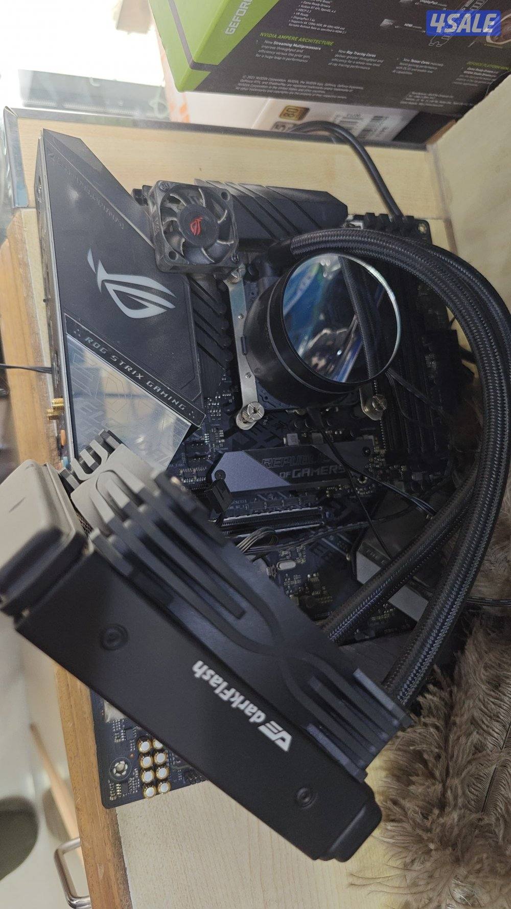 asus mother board and intel core i7 9700k processor and liquid cooler0