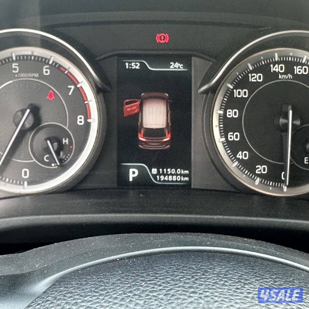 للبيع سيارة ارتيجا سزوكي3