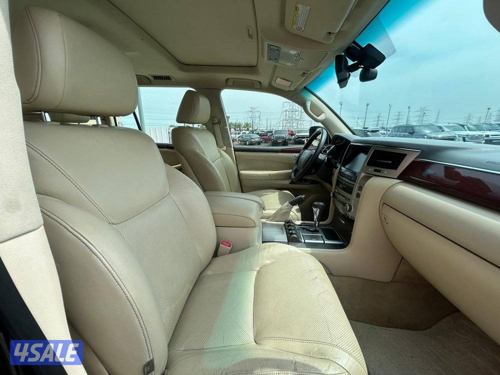 لكزس LX570 درجة ثانيه  موديل 2012 ماشى 372.000 k.m  وارد الساير5