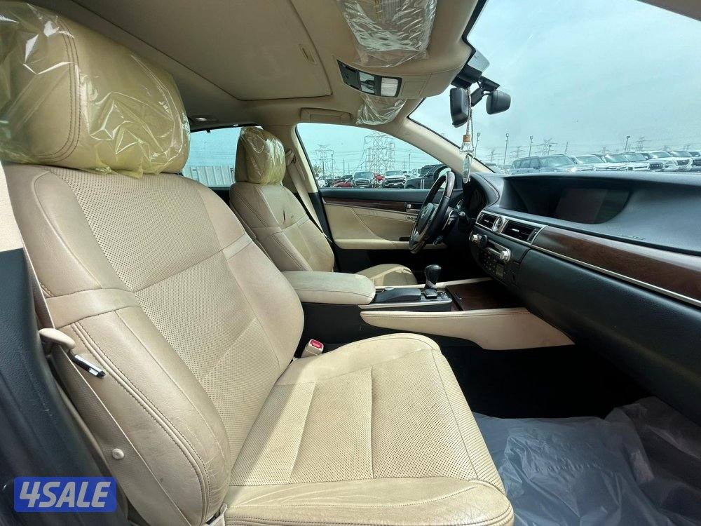 لكزس GS350 موديل 2012 ماشى 143.000 k.m وارد الساير.5