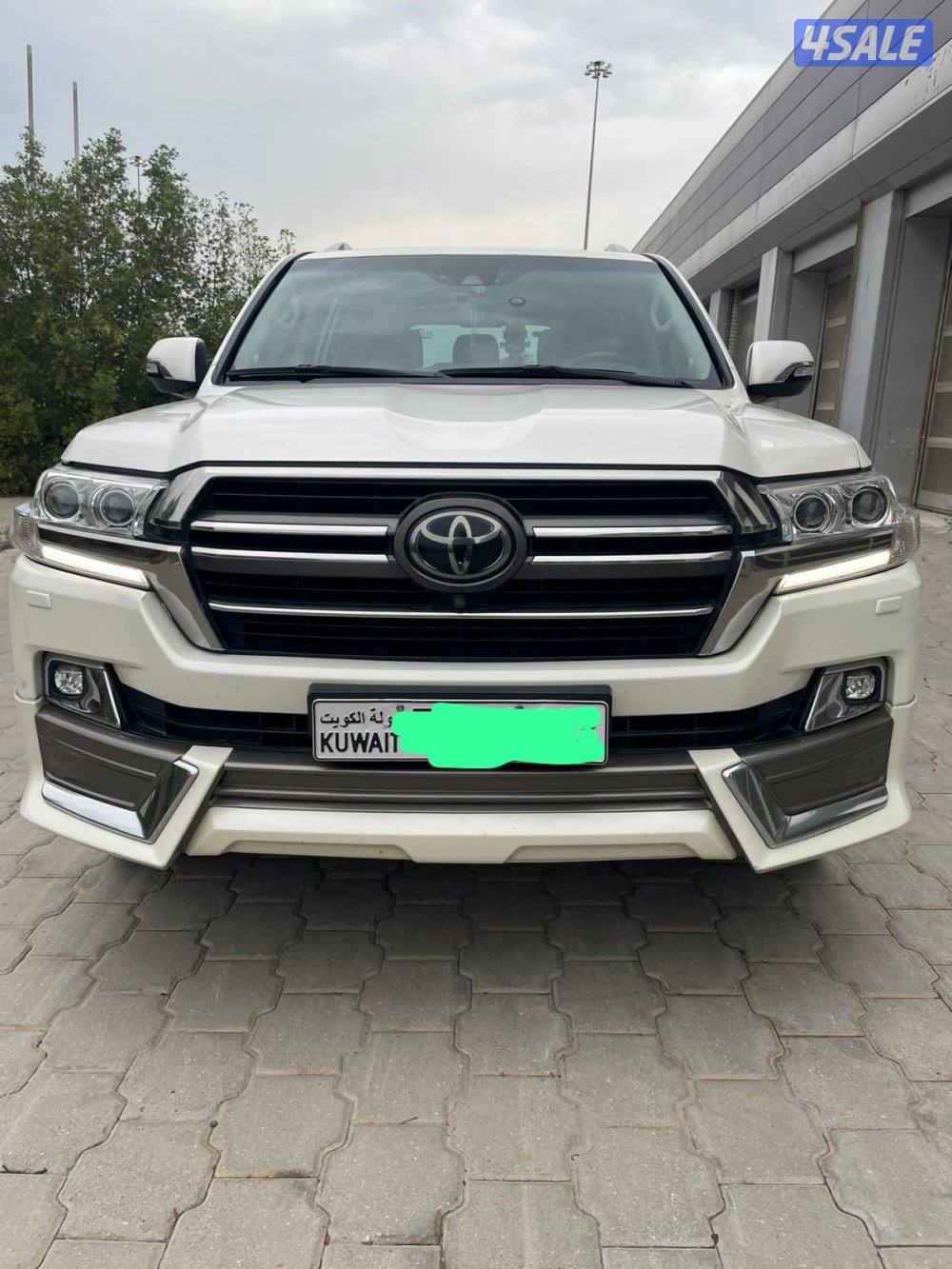 للبيع لاند كروزر ٢٠١٩0