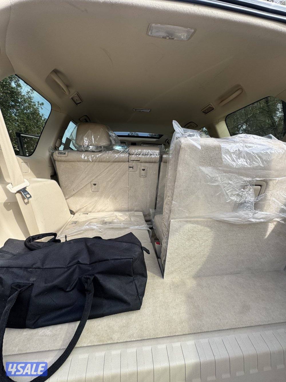 للبيع برادو TXL 2022 الدرجة الاولى صبغ الوكالة عداد 44 الف6