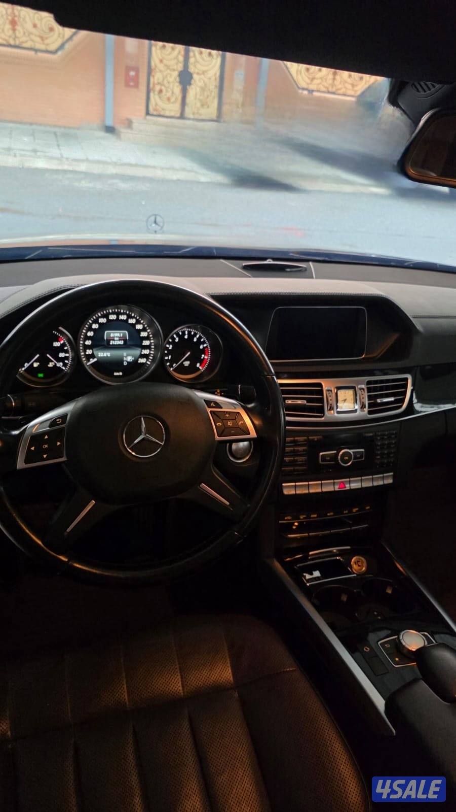 للبيع - E300- موديل 2015 - كامل المواصفات فتحة سقف ، سنسر امامي وخلفي5