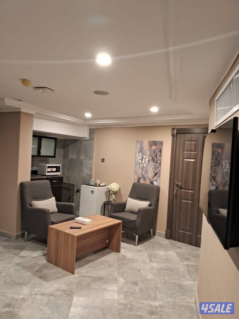 Salmiya grand hotel block 4 dimna street5