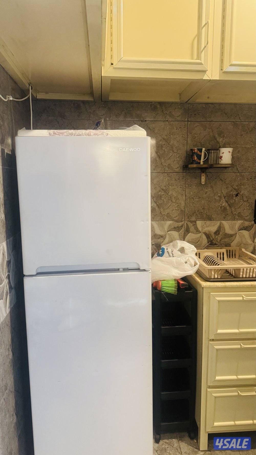 شقه خلو للايجار حولي غرفة وصالة وحمام ومطبخ11