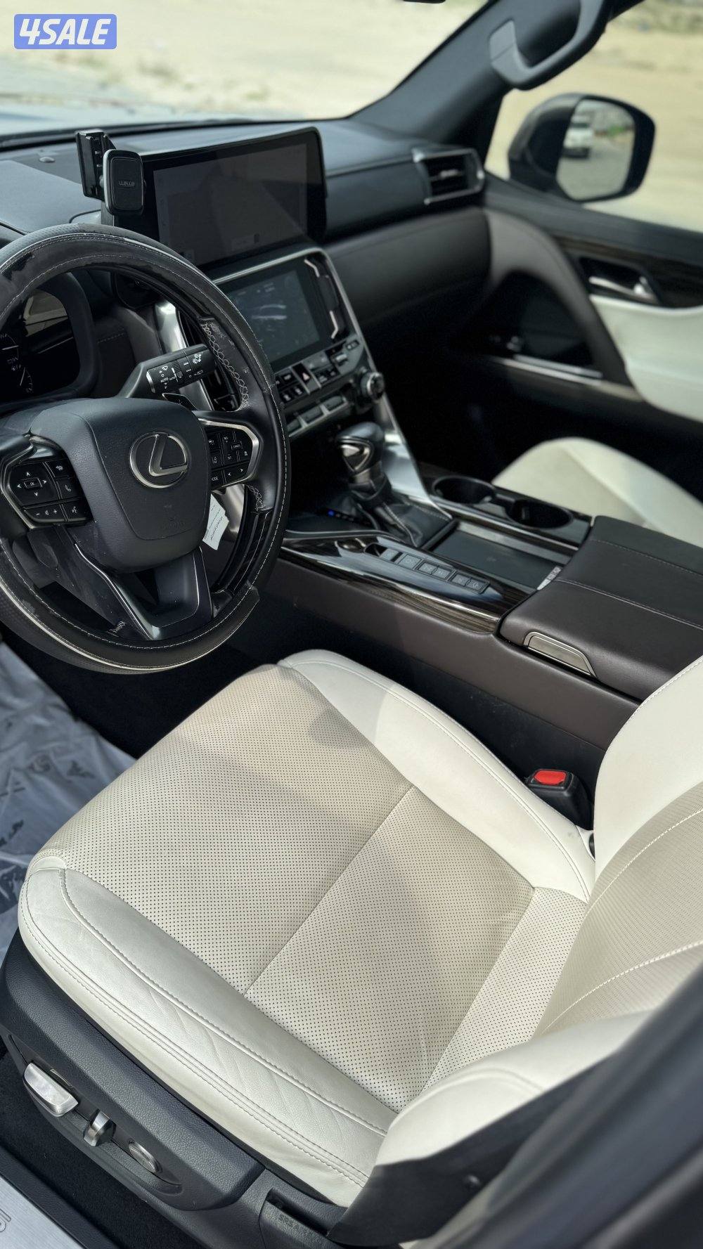للبيع لكزس Lx600 الدرجة الثانية صبغ الوكالة تحت الكفالة5