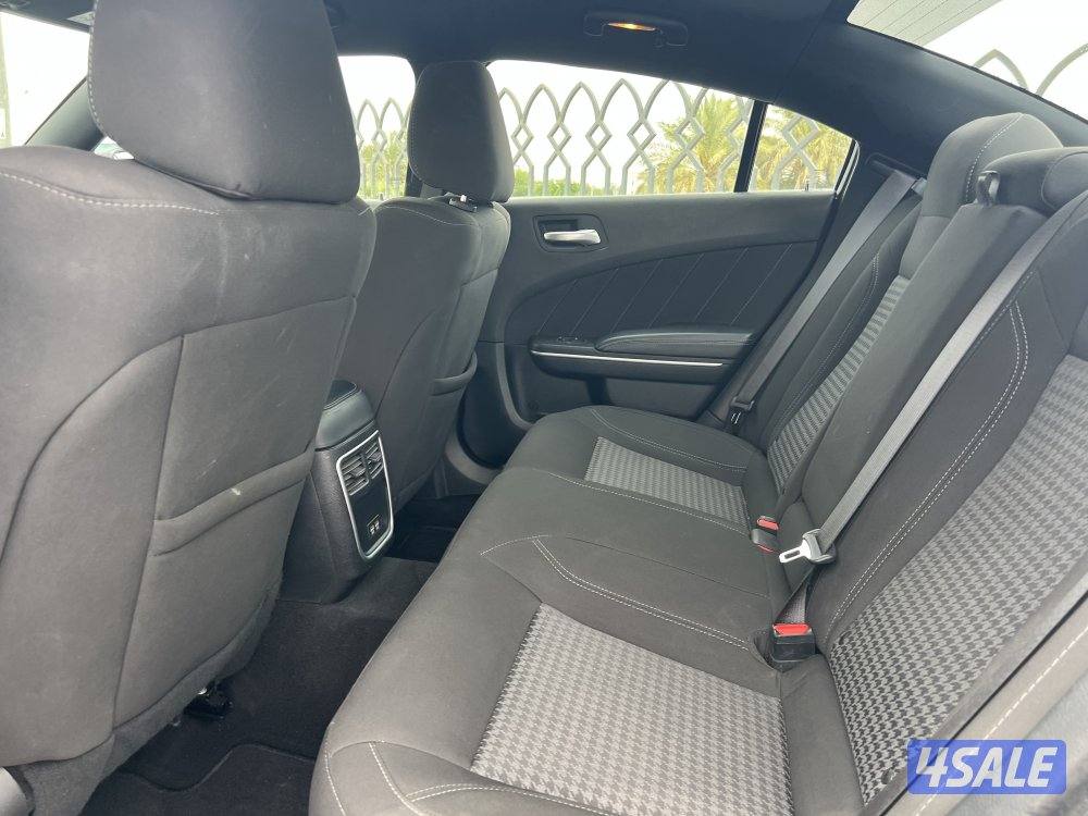 للبيع دوج تشارجر 20234