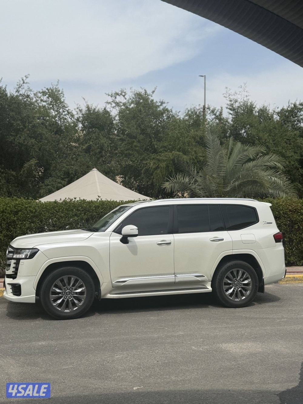 Land Cruiser GXR Twin Turbo Aero S 20220