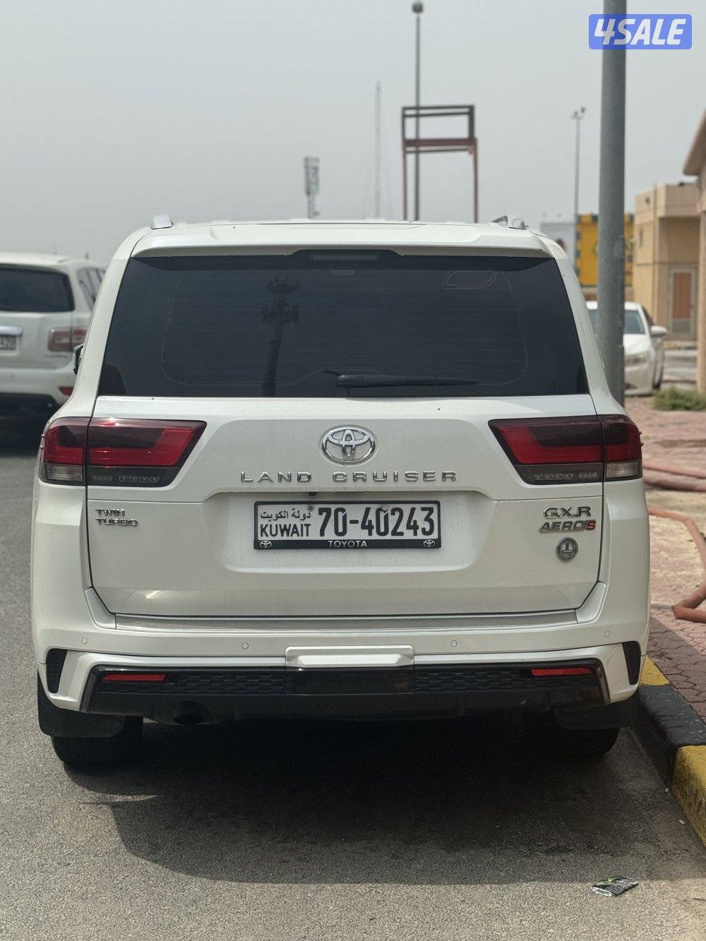 Land Cruiser GXR Twin Turbo Aero S 20225