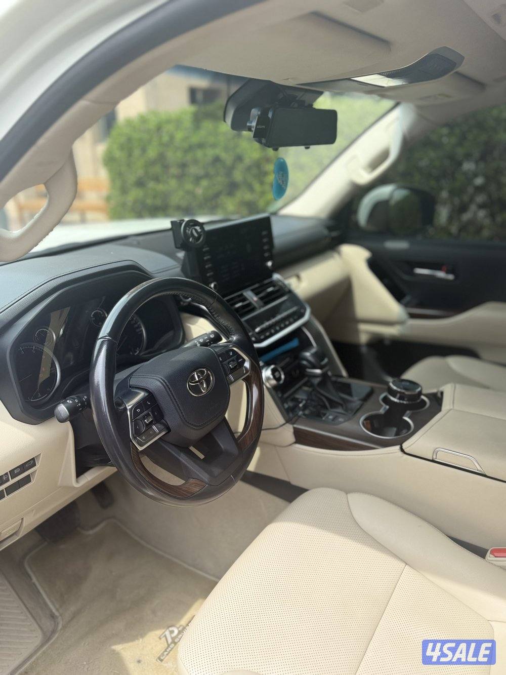 Land Cruiser GXR Twin Turbo Aero S 20226