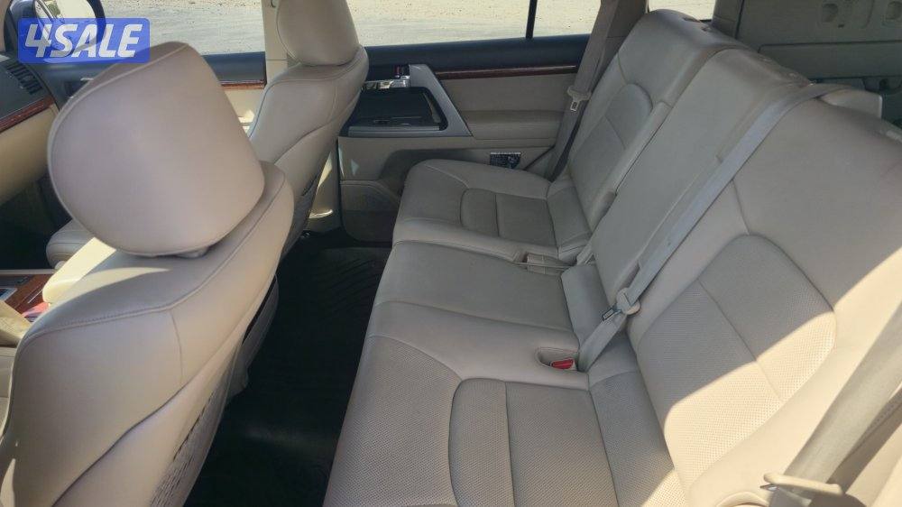 GXR 2015 V8 Limited10