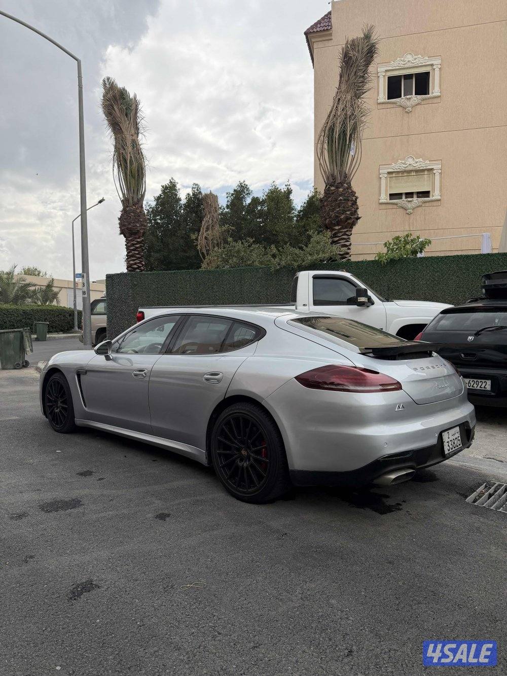 بورش باناميرا 20143