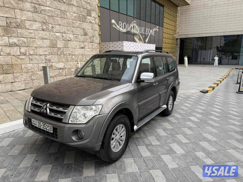 للبيع باجيرو موديل 2014 بحالة الوكالة2