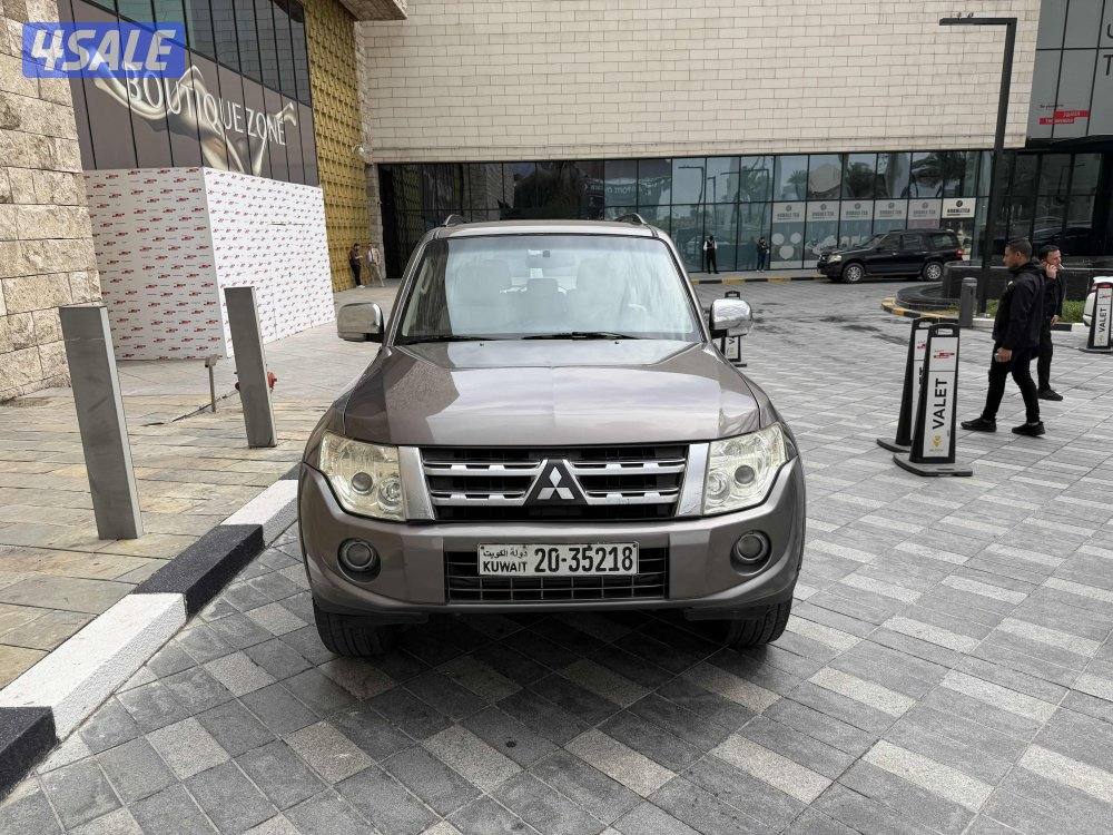 للبيع باجيرو موديل 2014 بحالة الوكالة3