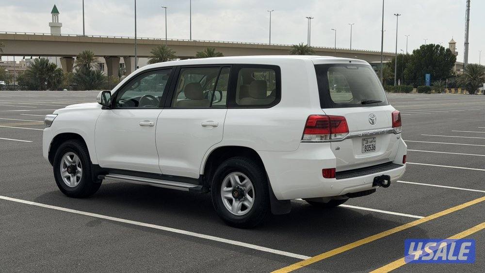 للبيع لاند كروزر ٢٠١٩1