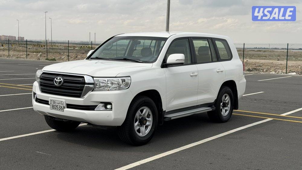 للبيع لاند كروزر ٢٠١٩0