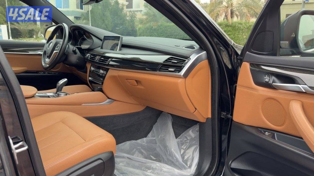 بي ام X6 موديل 2017 عداد 84 الف صبغ الوكاله12