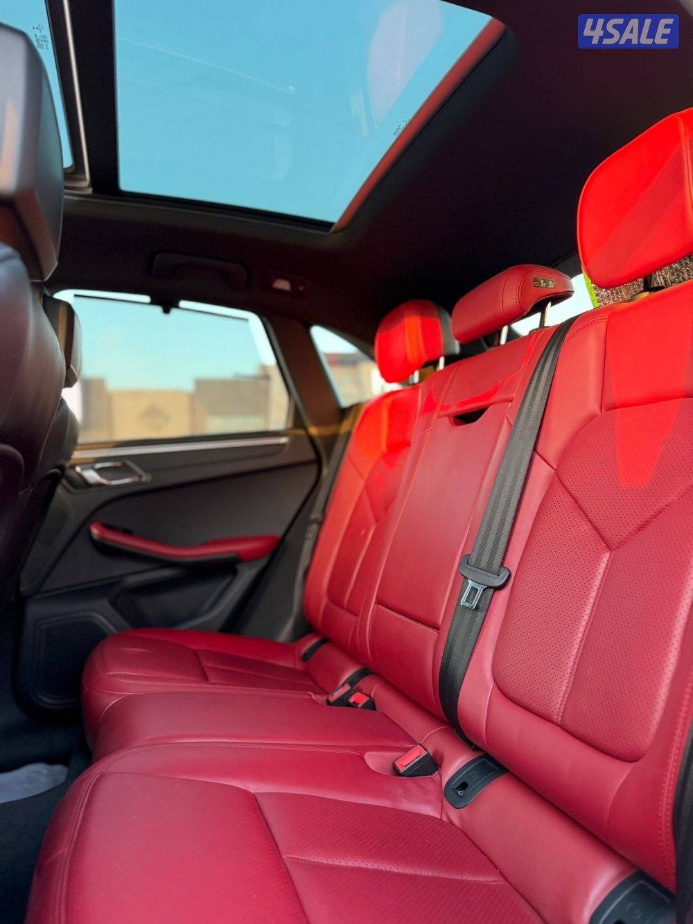 بورش ماكان S مديل 2018 عداد 180 سيرفس الوكالة7