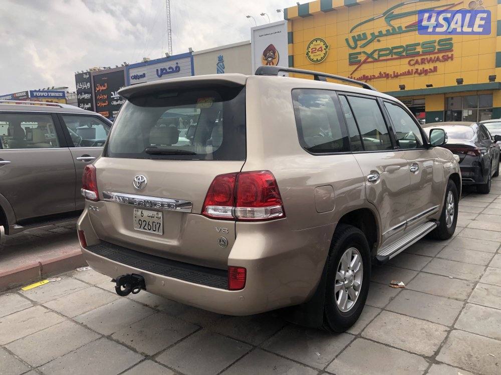 لاندكروزر GXR3