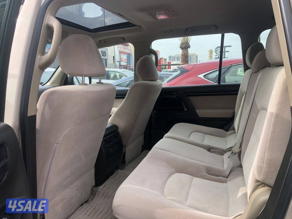 لاندكروزر GXR4