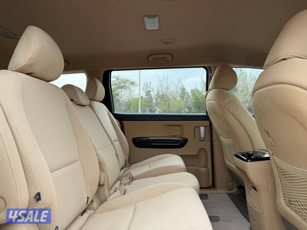 للبيع KIA GRAND CARNIVAL موديل 2017 وارد المطوع9