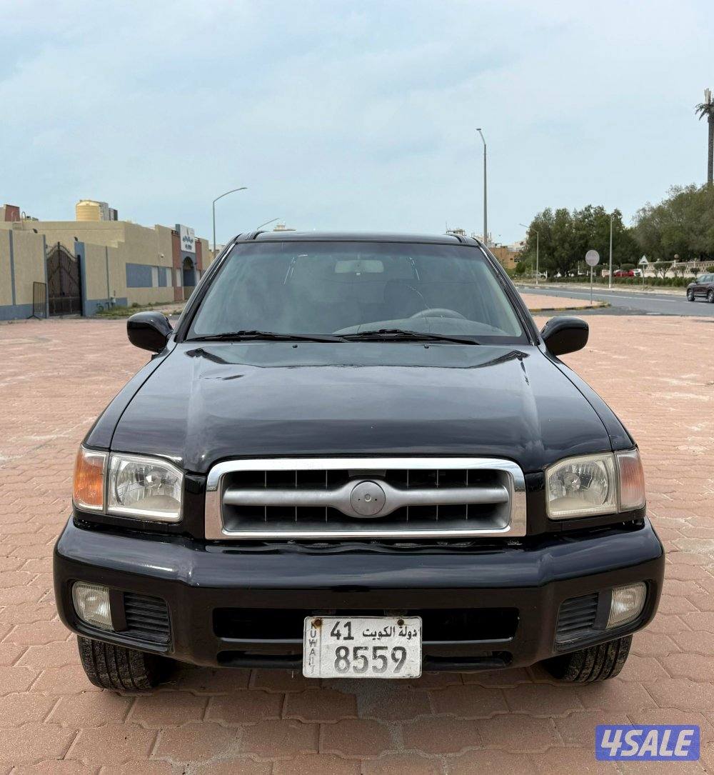 بحالة ممتازة جيب باثفندر ٢٠٠٥ محركات نظيفة دبل شغال مكيف بارد تواير جد1