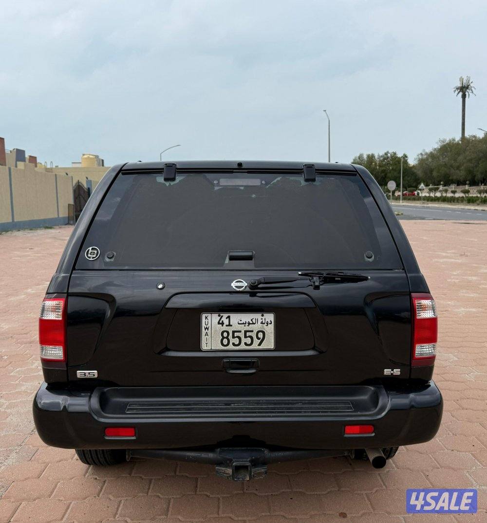 بحالة ممتازة جيب باثفندر ٢٠٠٥ محركات نظيفة دبل شغال مكيف بارد تواير جد3