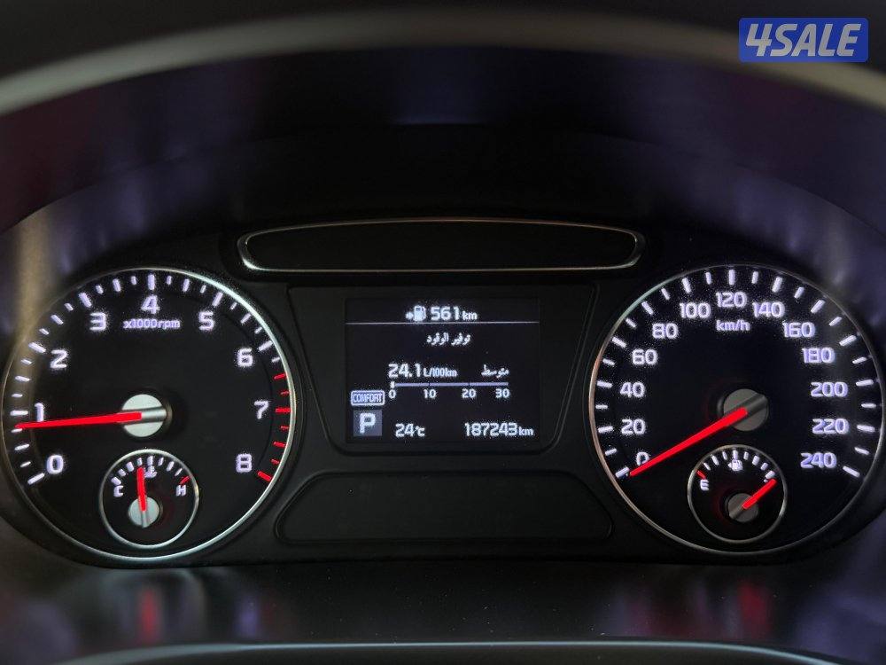 للبيع KIA SORENTO V6 موديل 2018 وارد المطوع10