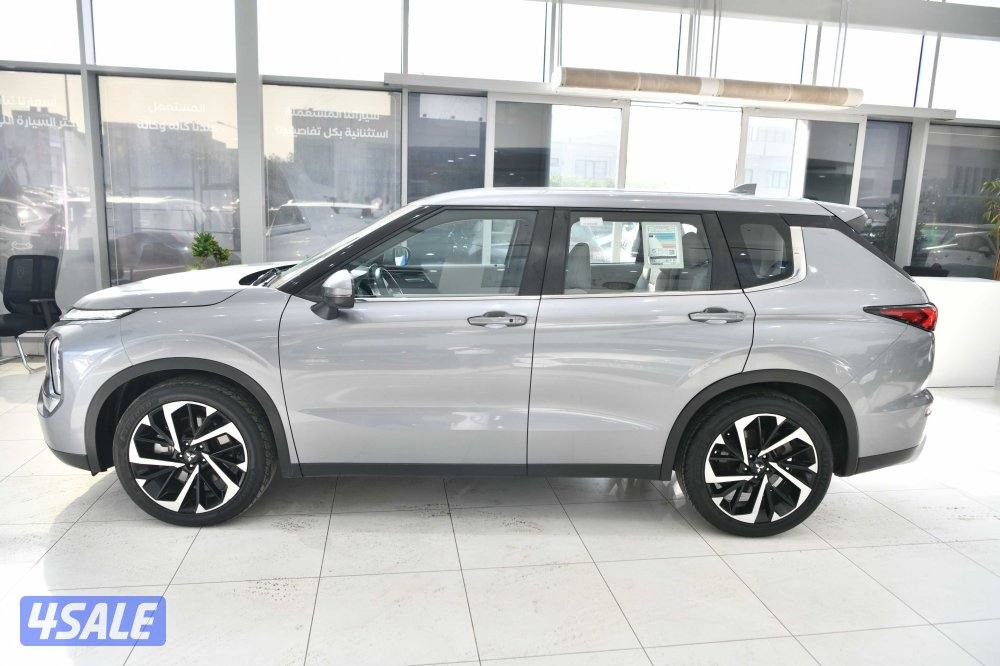 ميتسوبيشي اوتلاندر2