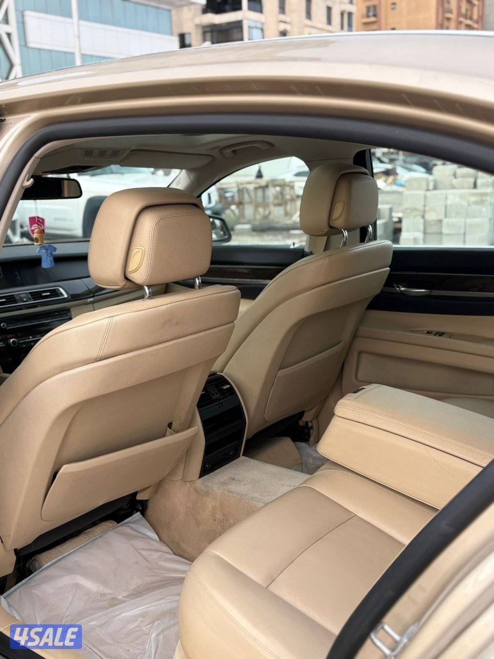 BMW 730Li موديل 20111