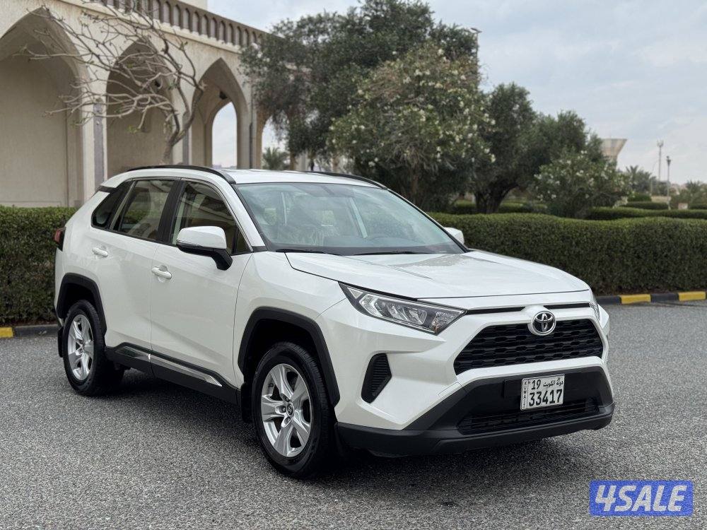 تويوتا RV4 موديل 2020 بحاله الوكاله وشرط الفحص1