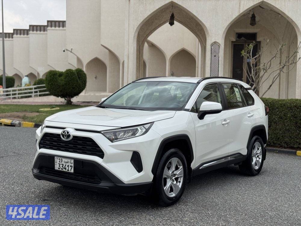 تويوتا RV4 موديل 2020 بحاله الوكاله وشرط الفحص0